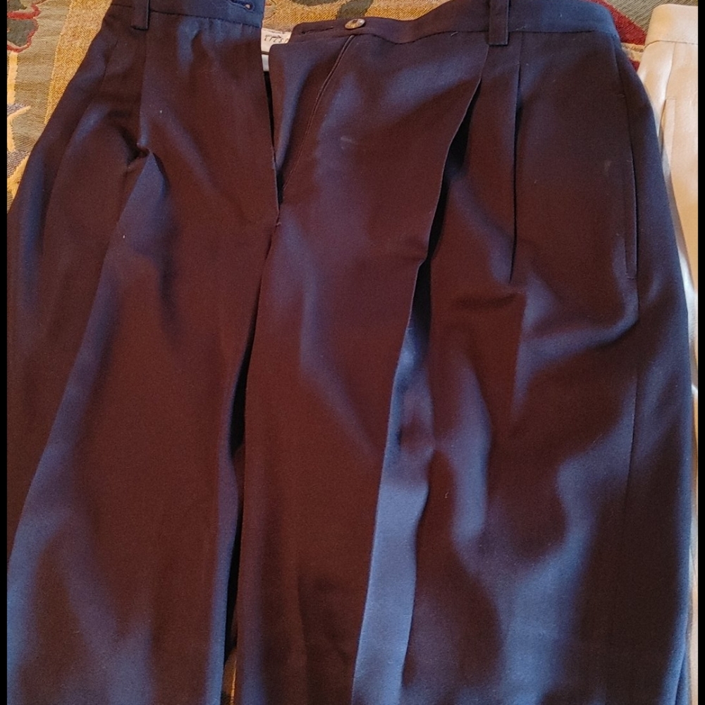 Pants - Picture 2 of 3